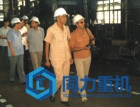 國外客商來我公司考察